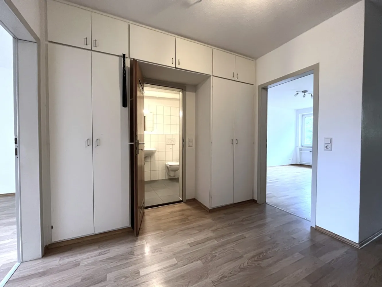 2 Zimmer Wohnung mit 60 m² in Hannover – Bild 3