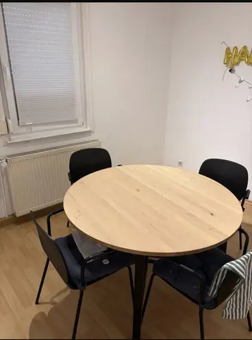 7 Zimmer Wohnung mit 110 m² in Stuttgart – Bild 3