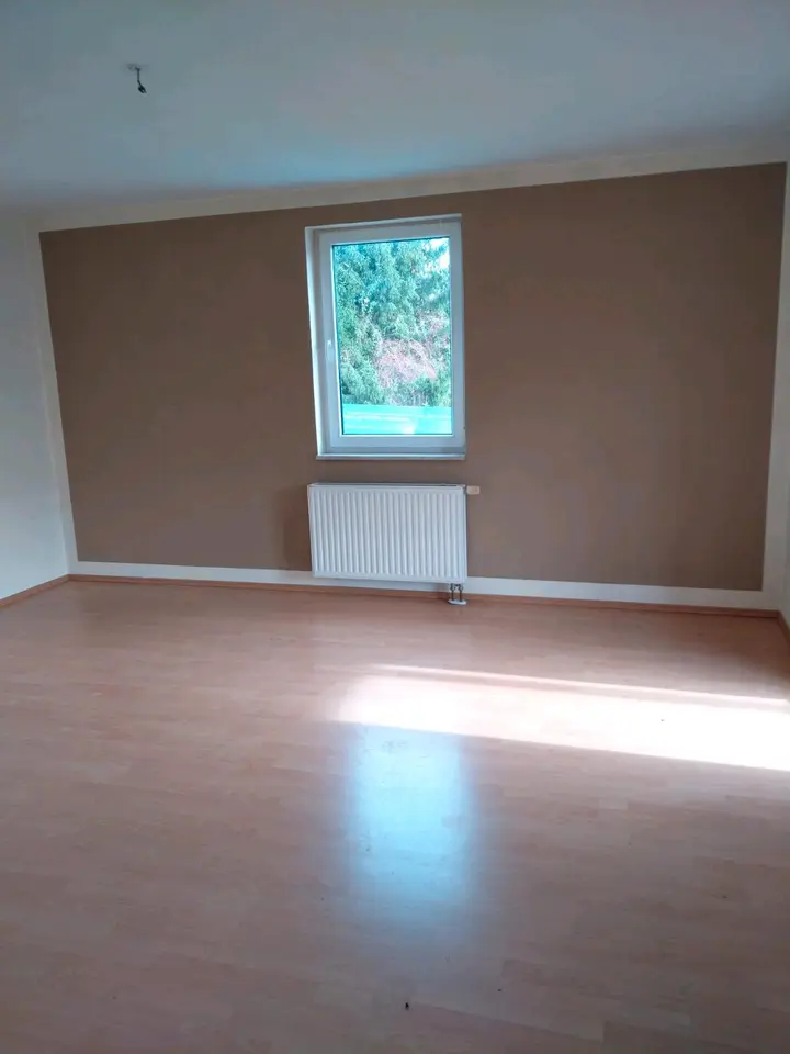 2 Zimmer Wohnung mit 84 m² in Schmalkalden – Bild 1