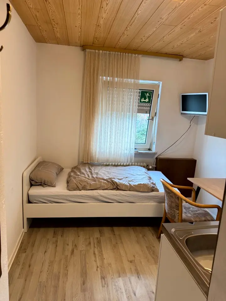 2 room apartment with 20 m² in Dietzenbach – Photo 10