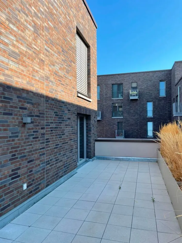 3 Zimmer Wohnung mit 96 m² in Frankfurt am Main – Bild 10