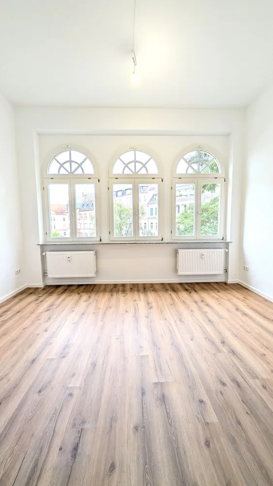 6 Zimmer Wohnung mit 245 m² in Leipzig – Bild 7