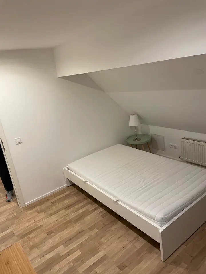 Shared room with 20 m² in Stuttgart – Photo 3
