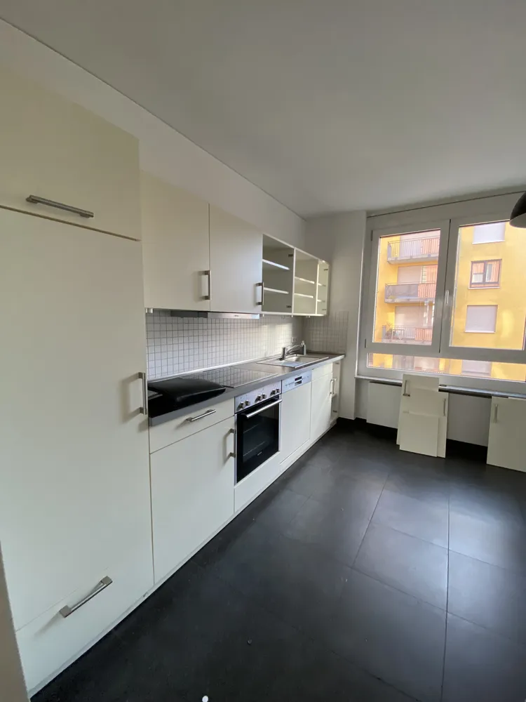 4 Zimmer Wohnung mit 103 m² in Frankfurt am Main – Bild 8
