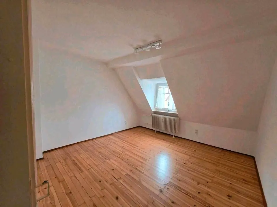 4 Zimmer Wohnung mit 96 m² in Ansbach – Bild 8