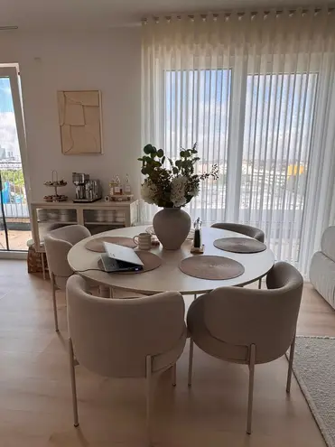 2 Zimmer Wohnung mit 89 m² in Düsseldorf – Bild 3