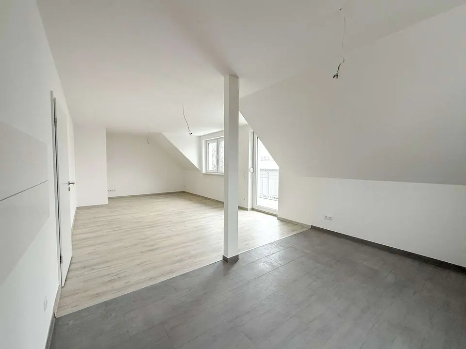 5 Zimmer Wohnung mit 112 m² in Delitzsch – Bild 2