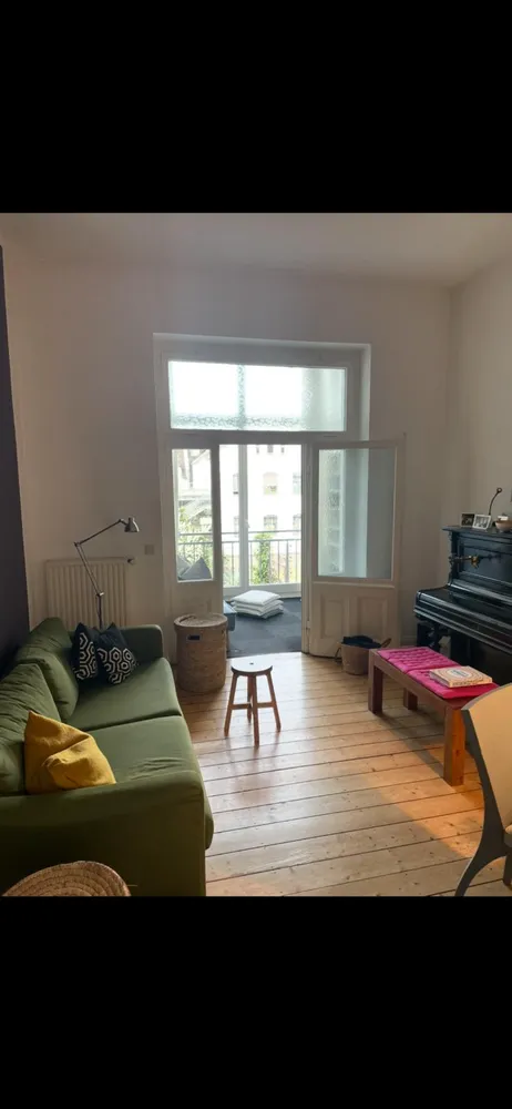 6 Zimmer Wohnung mit 143 m² in Bonn – Bild 1