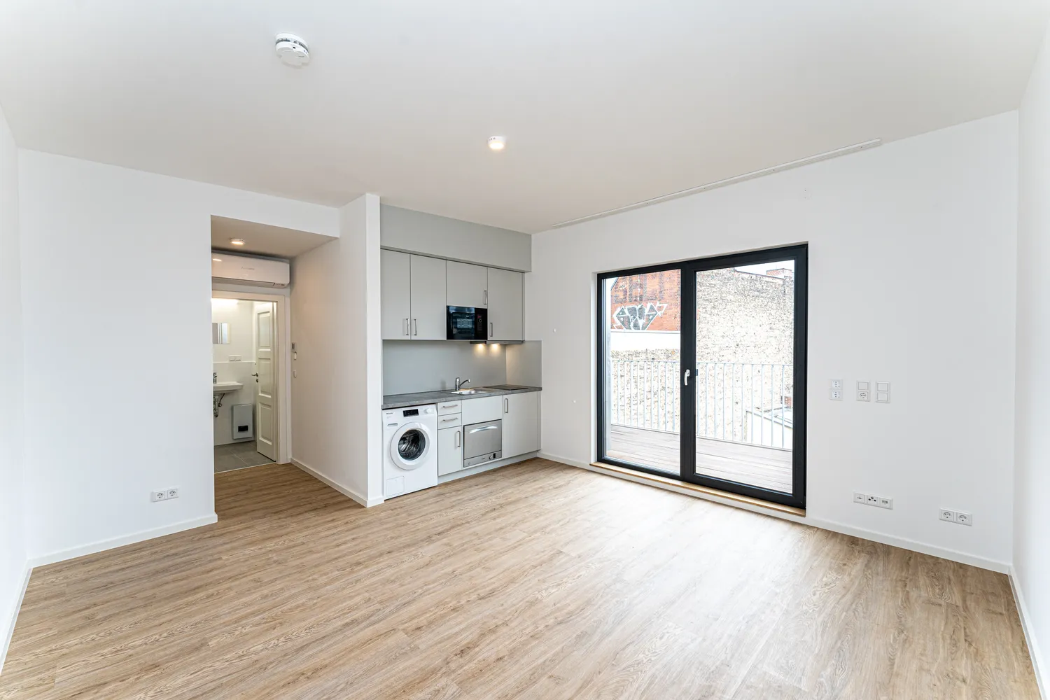 1 room apartment with 32 m² in Berlin – Photo 2
