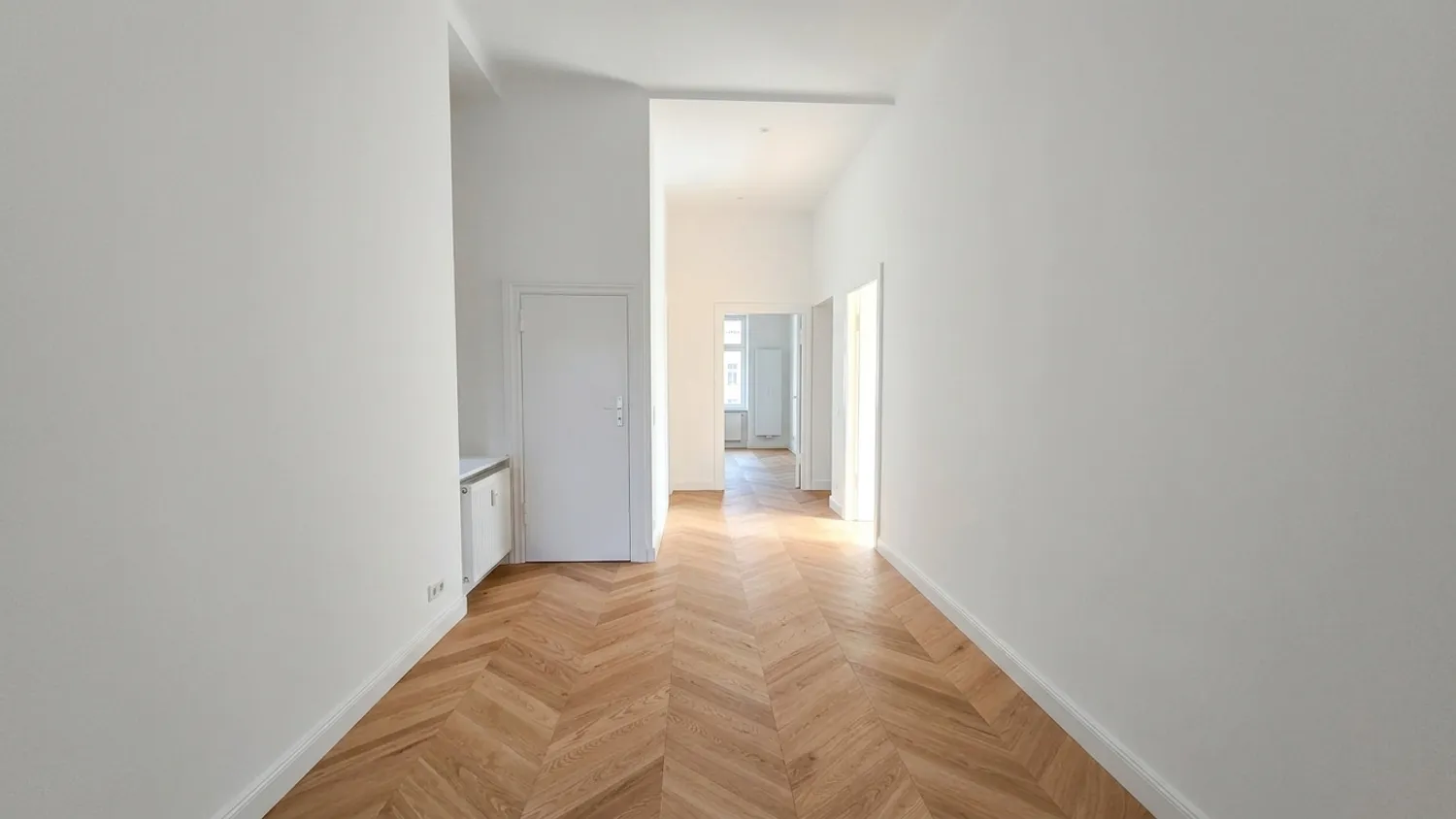 5 Zimmer Wohnung mit 171 m² in Berlin – Bild 2