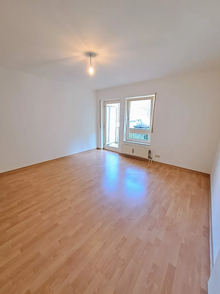 2 Zimmer Wohnung mit 39 m² in Wiesbaden – Bild 2
