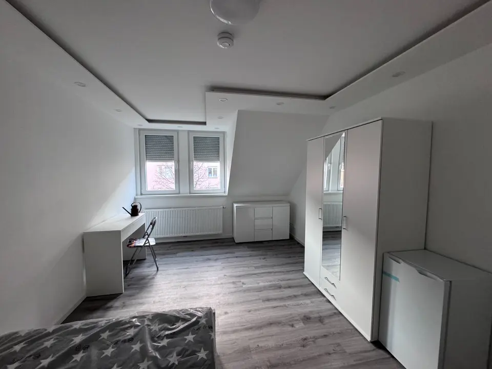 Shared room with 20 m² in Stuttgart – Photo 4