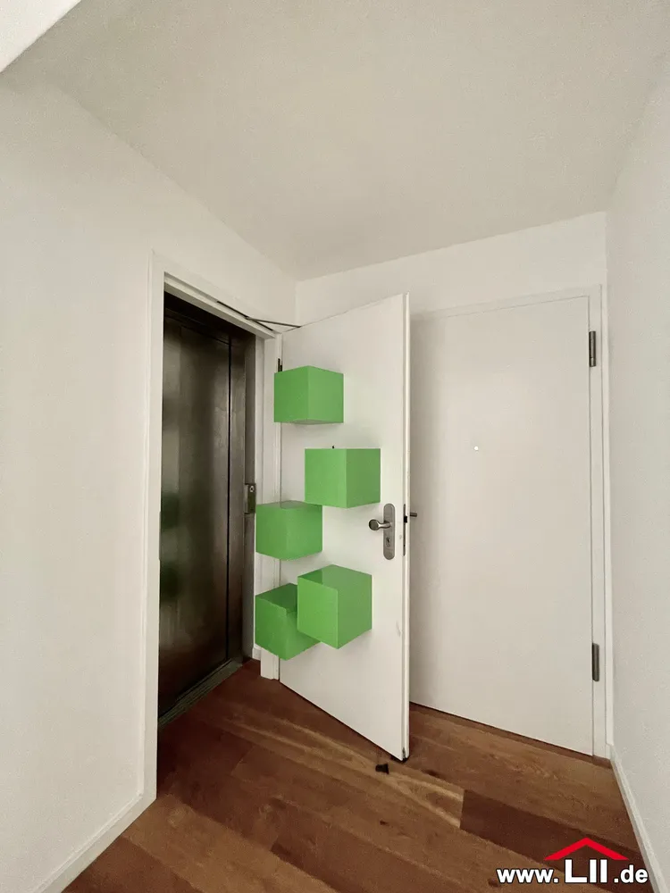 3 Zimmer Wohnung mit 150 m² in Frankfurt am Main – Bild 2