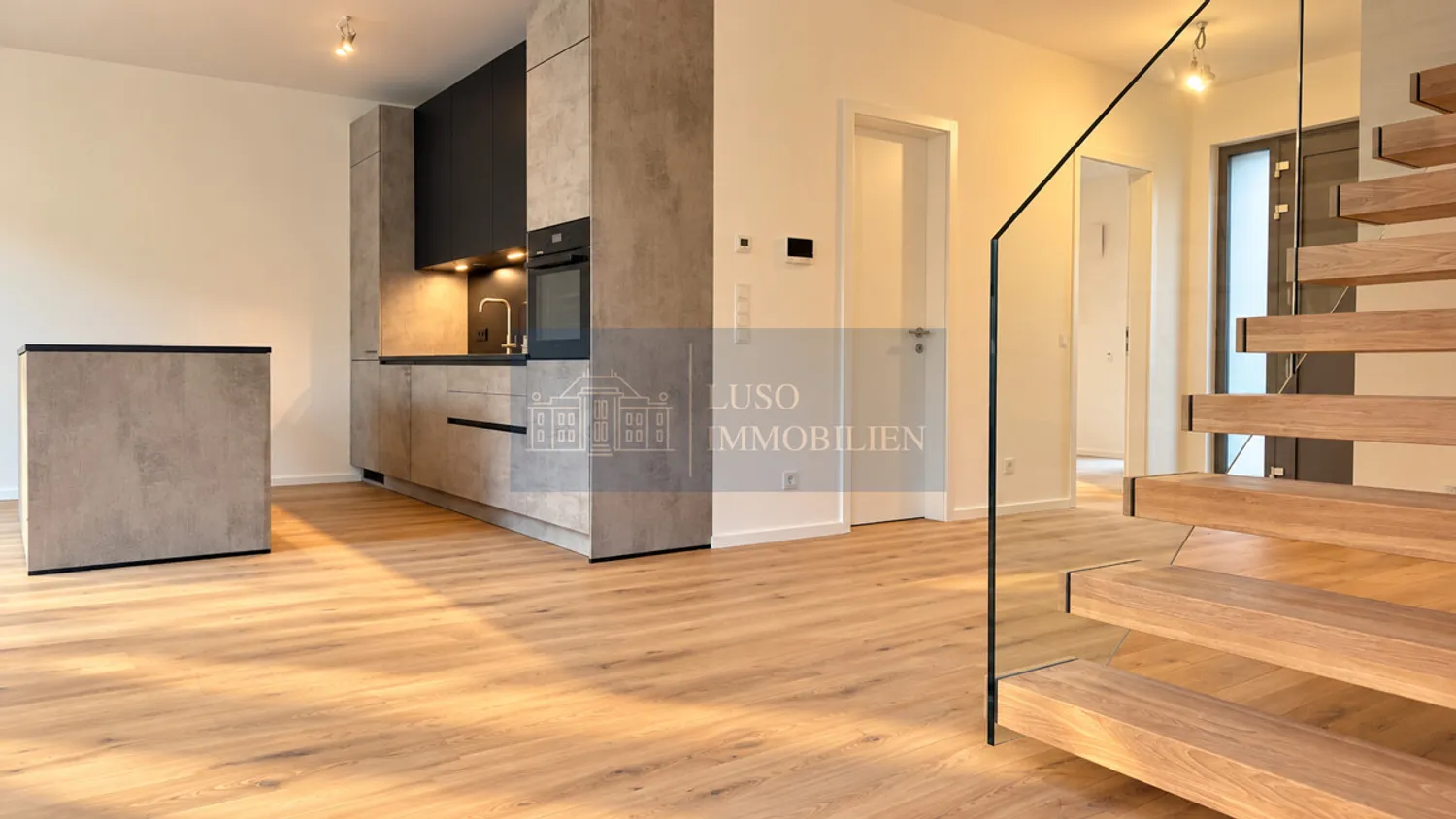 4 Zimmer Haus mit 132 m² in Hamburg – Bild 1