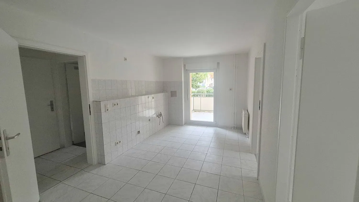 2 room apartment with 46 m² in Singen – Photo 7