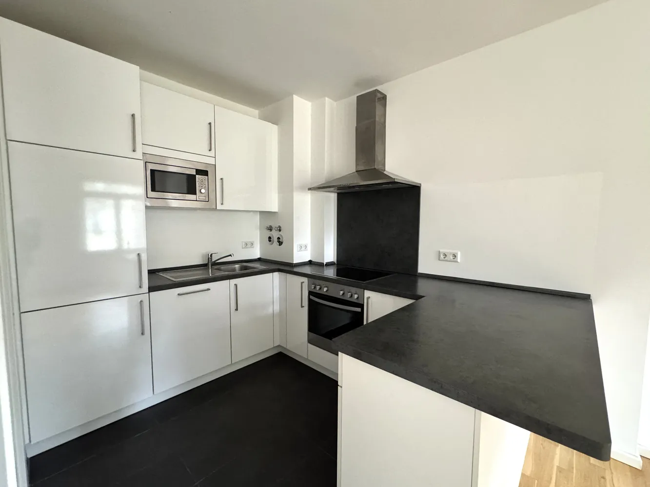2 Zimmer Wohnung mit 68 m² in Berlin – Bild 3