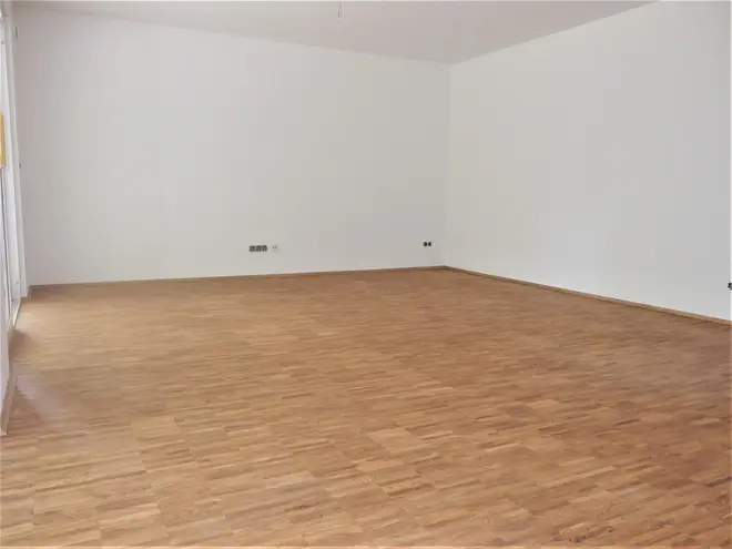 2 Zimmer Wohnung mit 67 m² in Mönchengladbach – Bild 2