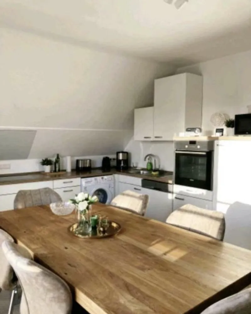 3 Zimmer Wohnung mit 90 m² in Solingen – Bild 1