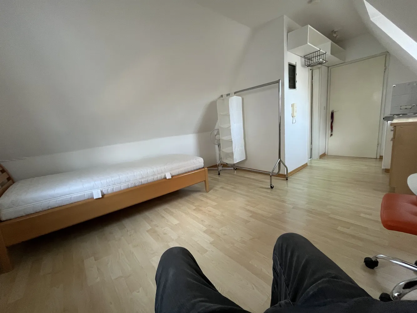 1 room apartment with 17 m² in Augsburg – Photo 6