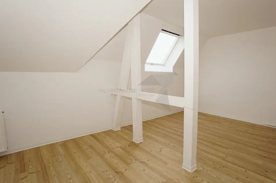 3 Zimmer Wohnung mit 93 m² in Chemnitz – Bild 3