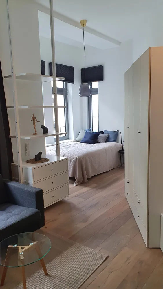 1 Zimmer Wohnung mit 38 m² in Köln – Bild 2