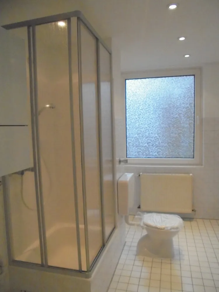 1 room apartment with 45 m² in Düsseldorf – Photo 4