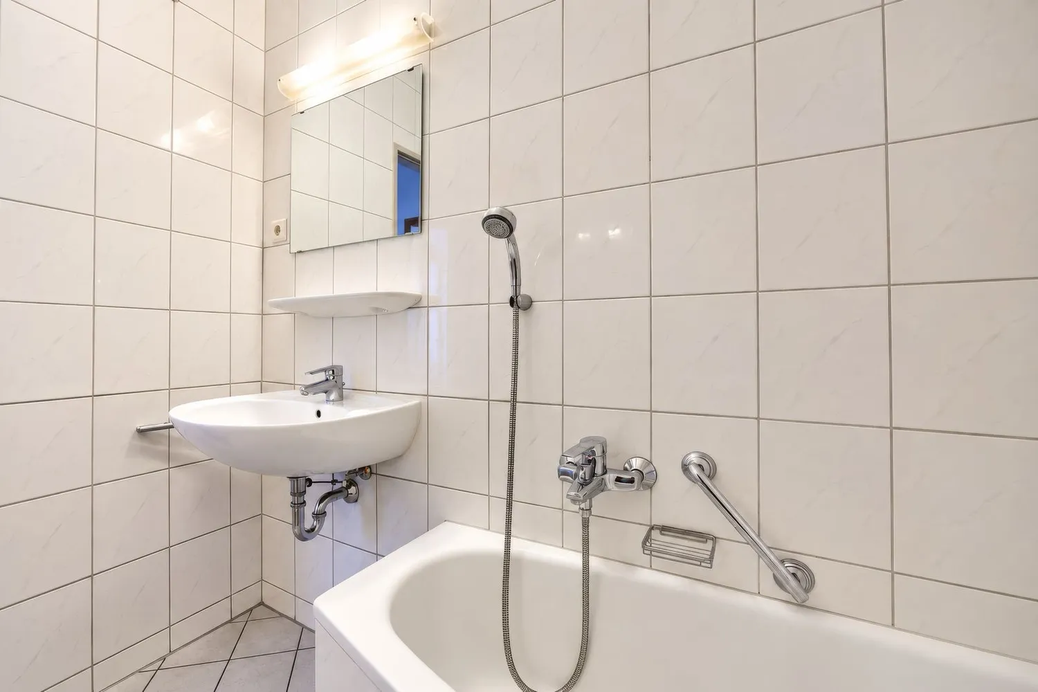 1 room apartment with 27 m² in Frankfurt am Main – Photo 7