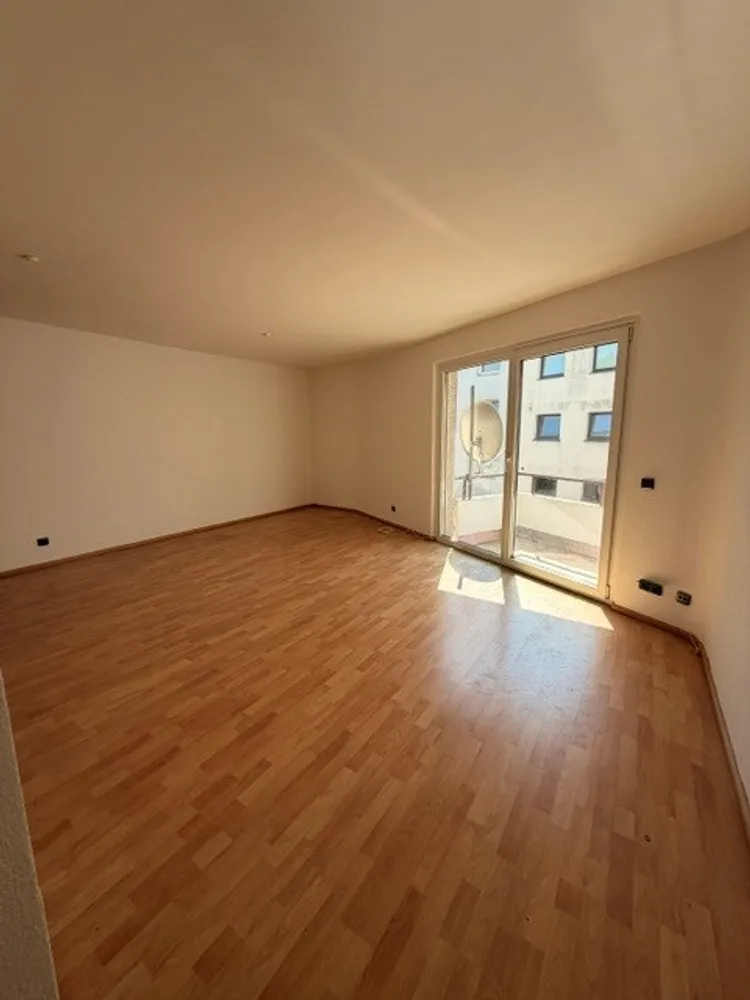 2 Zimmer Wohnung mit 52 m² in Duisburg – Bild 1
