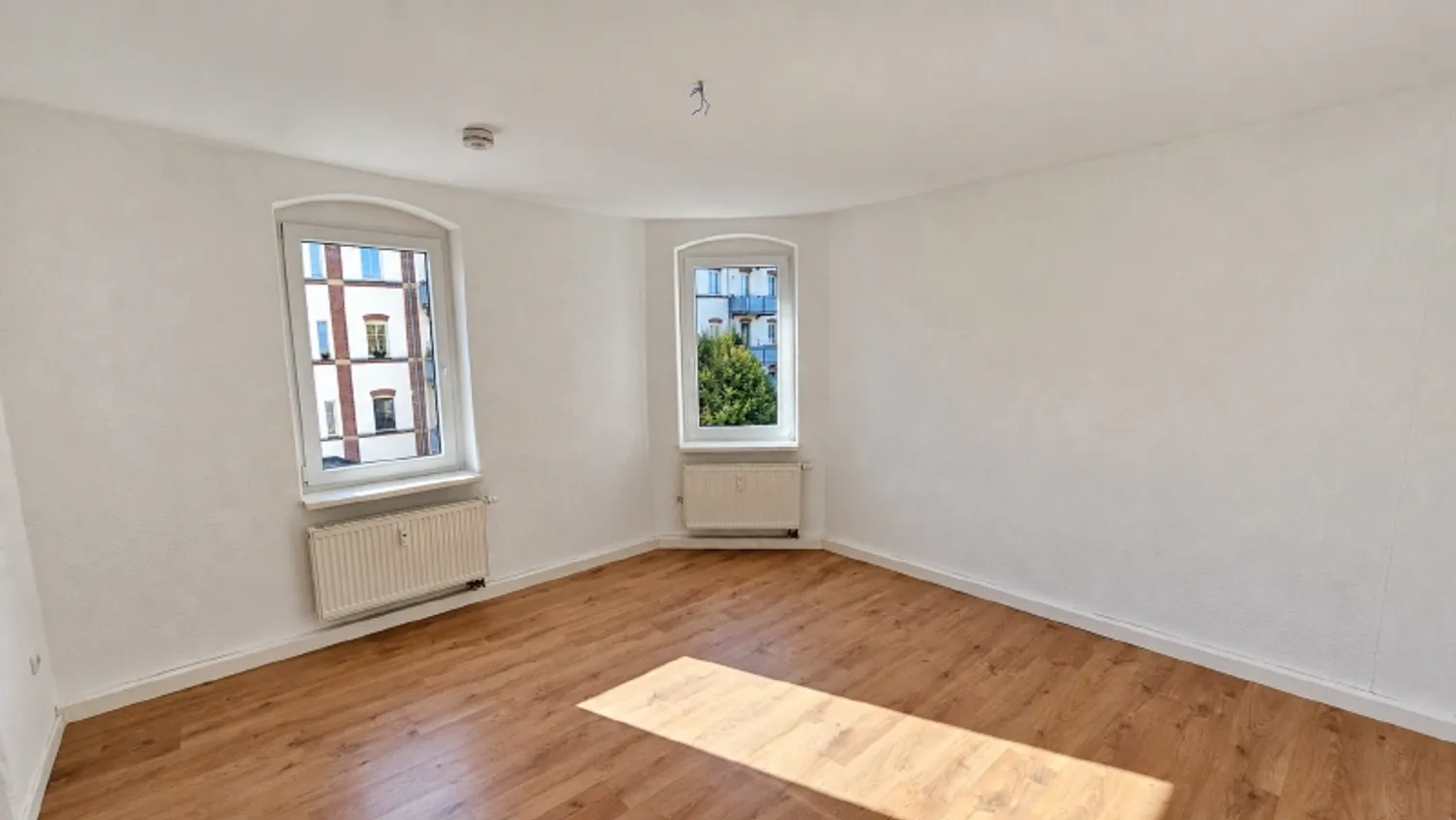2 Zimmer Wohnung mit 62 m² in Freital – Bild 2
