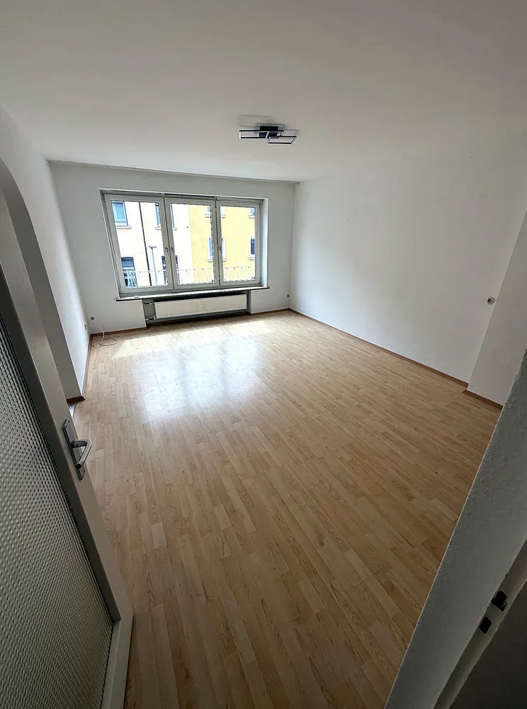4 Zimmer Wohnung mit 92 m² in Hof – Bild 2