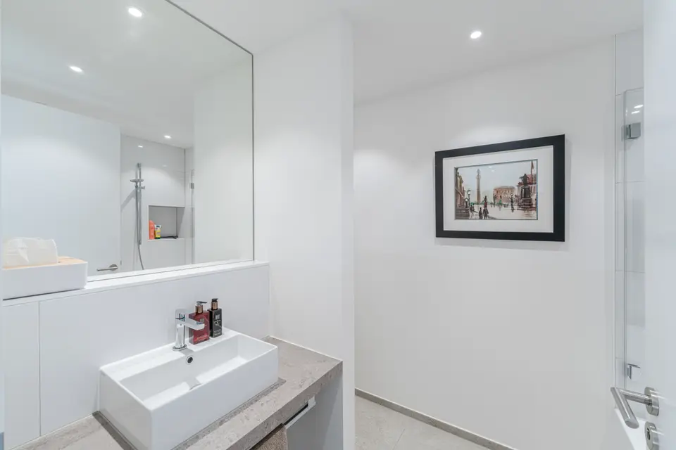 4 Zimmer Wohnung mit 131 m² in Düsseldorf – Bild 8