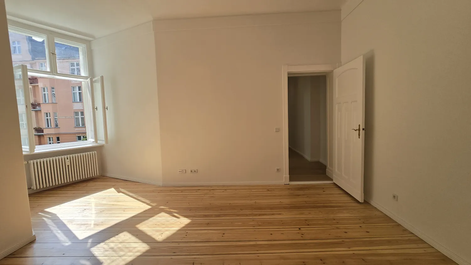 3 room apartment with 95 m² in Berlin – Photo 3