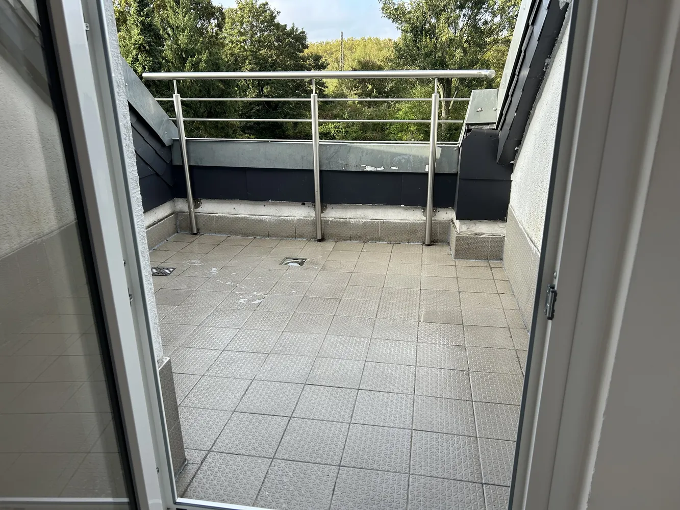3 Zimmer Wohnung mit 75 m² in Essen – Bild 2