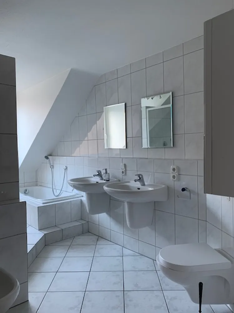 4 Zimmer Wohnung mit 113 m² in Aachen – Bild 8