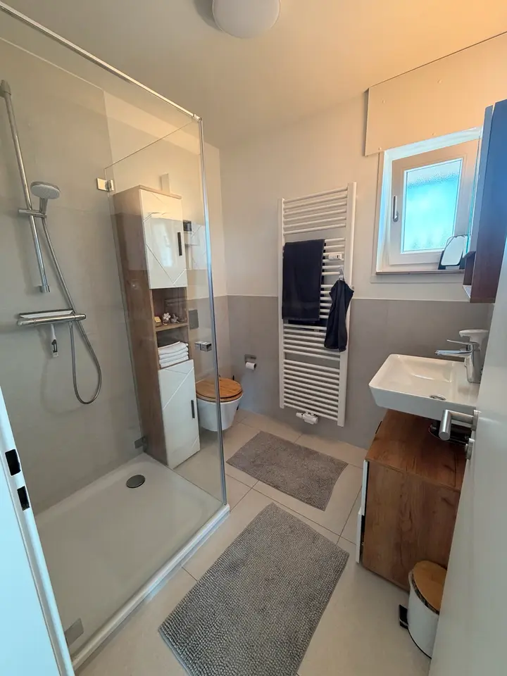 Studio with 45 m² in Cologne – Photo 4