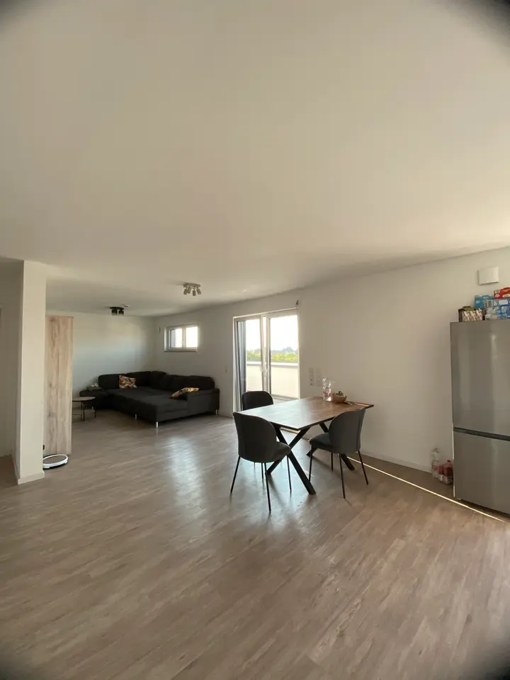 3 Zimmer Wohnung mit 96 m² in Düren – Bild 2