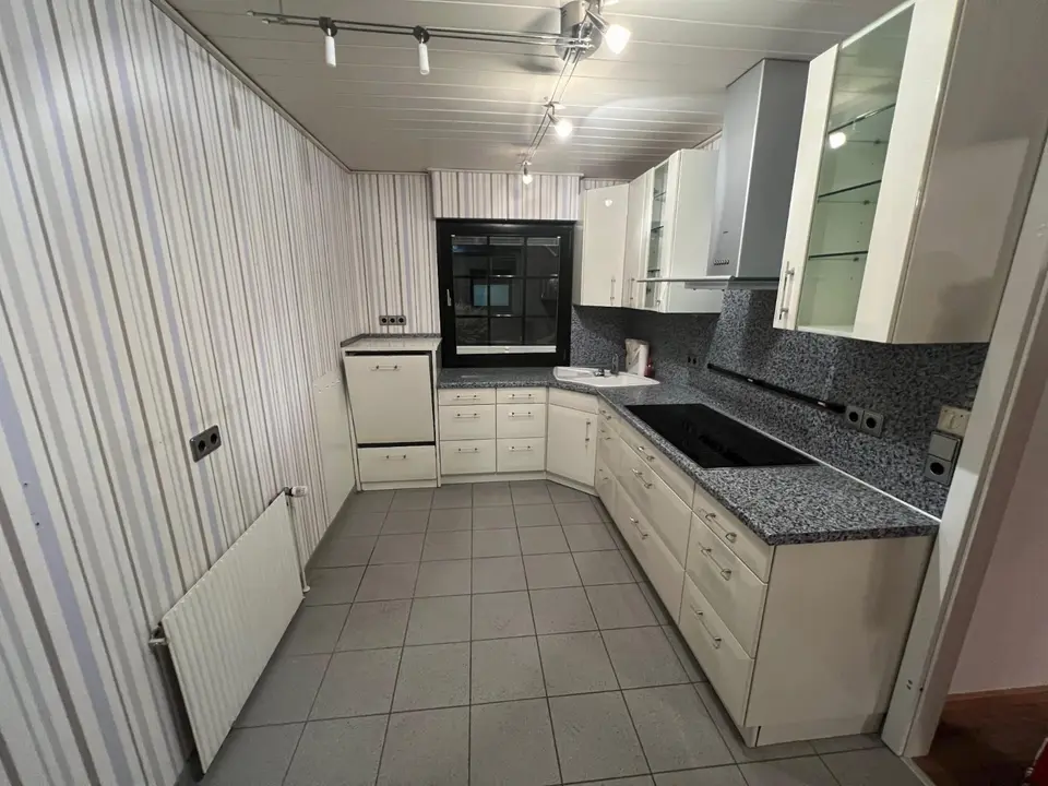 9 Zimmer Haus mit 133 m² in Kerpen – Bild 2