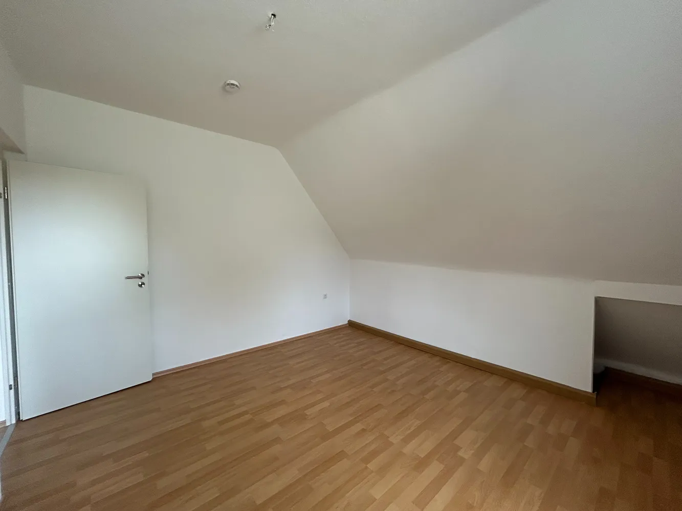 3 Zimmer Wohnung mit 66 m² in Meiningen – Bild 9