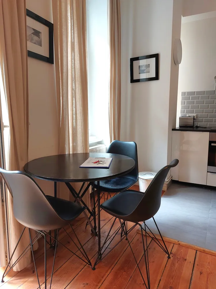 2 Zimmer Wohnung mit 37 m² in Berlin – Bild 7