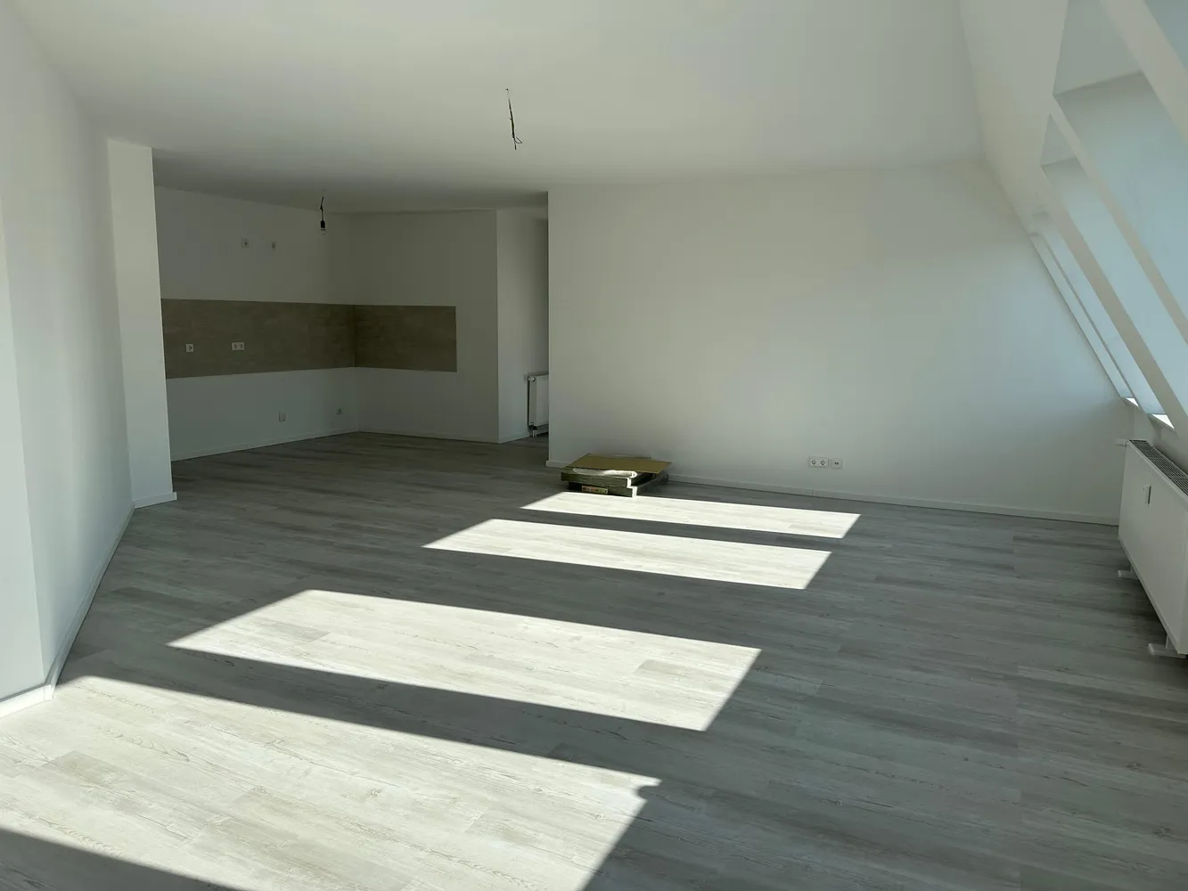 3 Zimmer Wohnung mit 87 m² in Hannover – Bild 2
