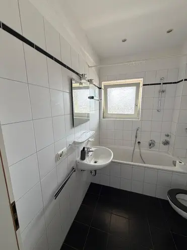 2 Zimmer Wohnung mit 46 m² in Düsseldorf – Bild 2