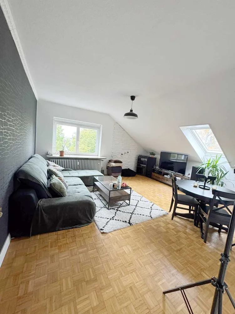 2 room apartment with 48 m² in Frankfurt am Main – Photo 2