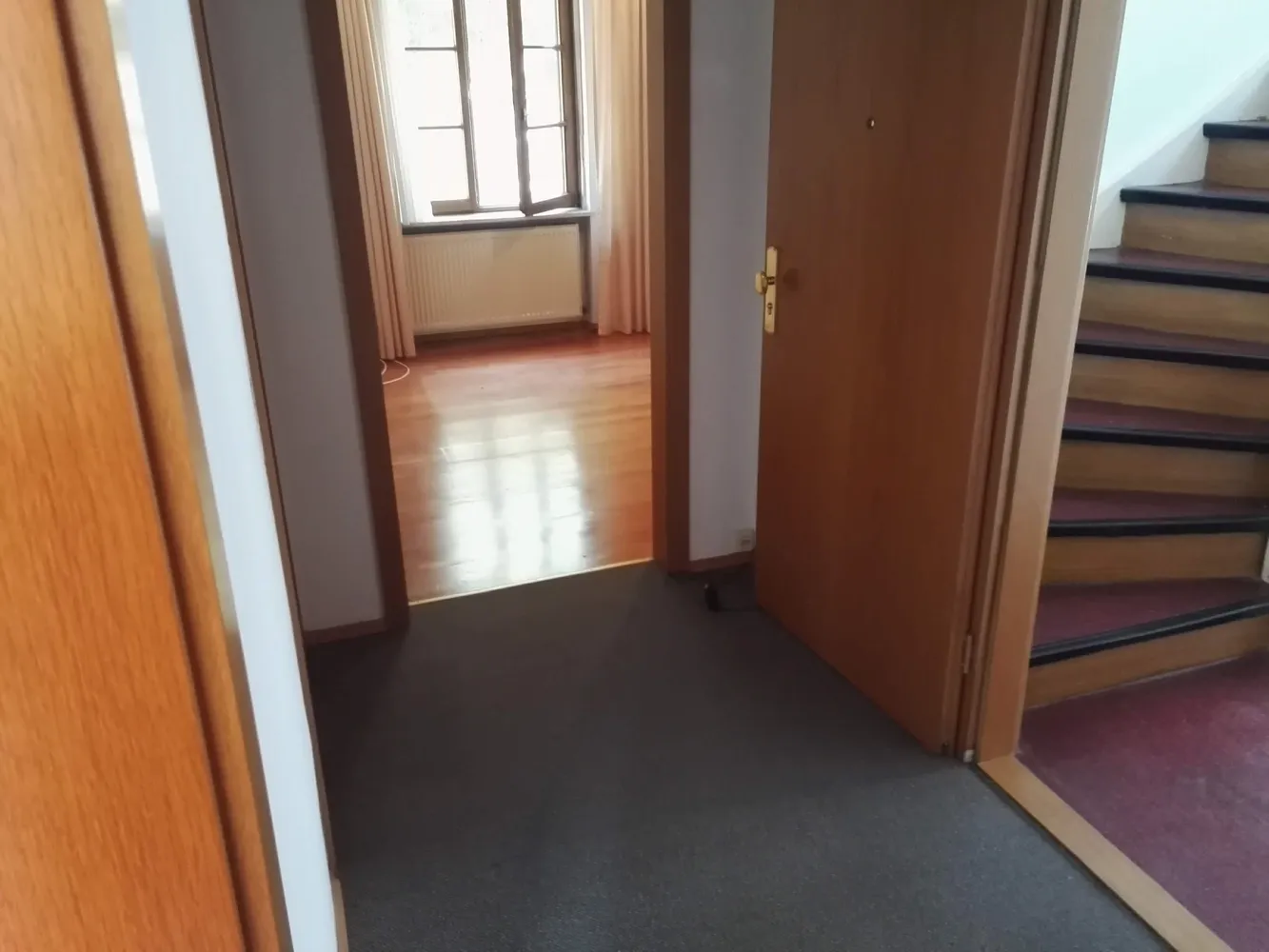 3 Zimmer Wohnung mit 72 m² in Karlsruhe – Bild 2