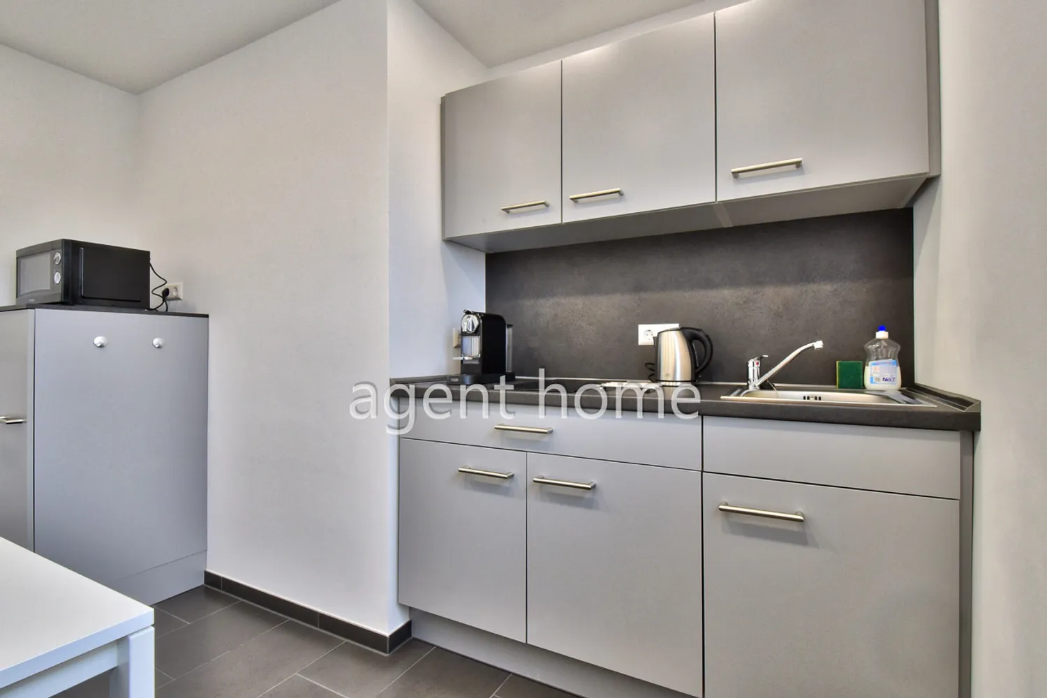 1 Zimmer Wohnung mit 35 m² in Stuttgart – Bild 8