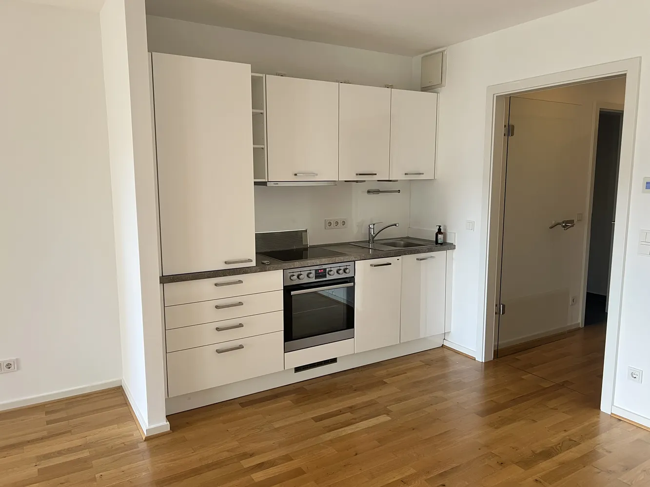 2 Zimmer Wohnung mit 63 m² in Berlin – Bild 4