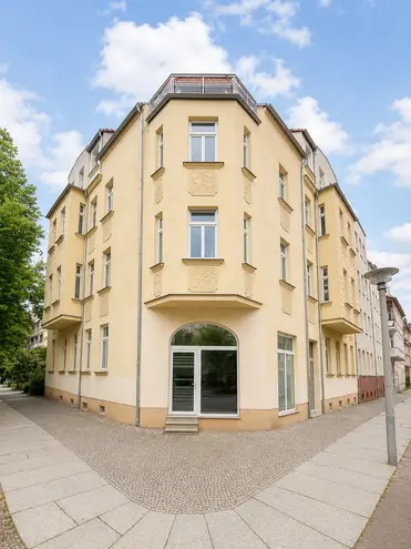4 Zimmer Wohnung mit 93 m² in Halle (Saale) – Bild 12