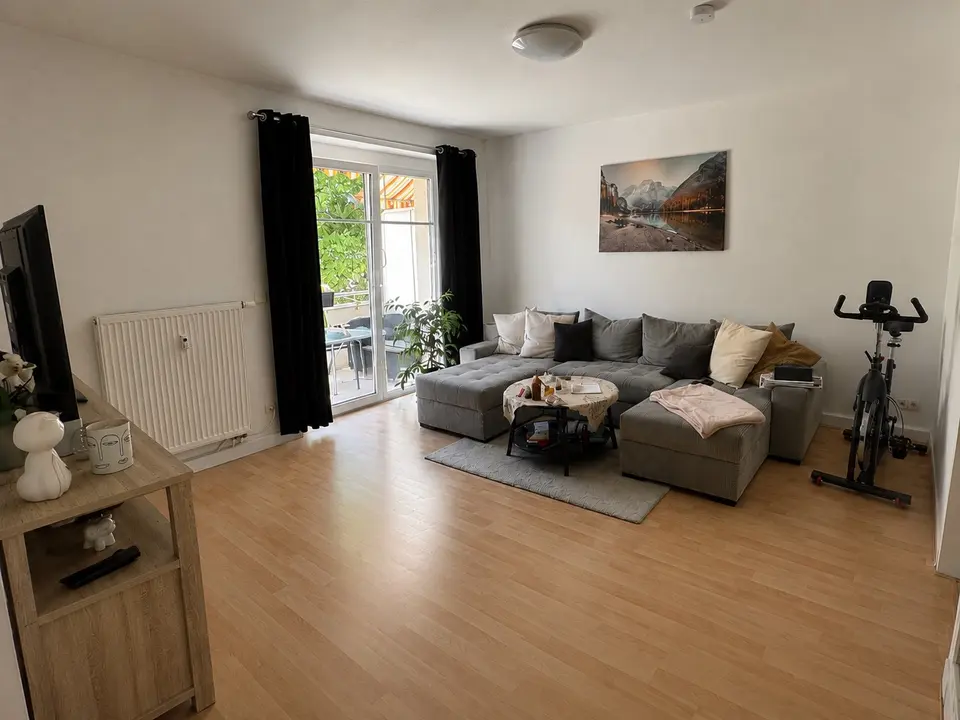 2 Zimmer Wohnung mit 52 m² in Riesa – Bild 2