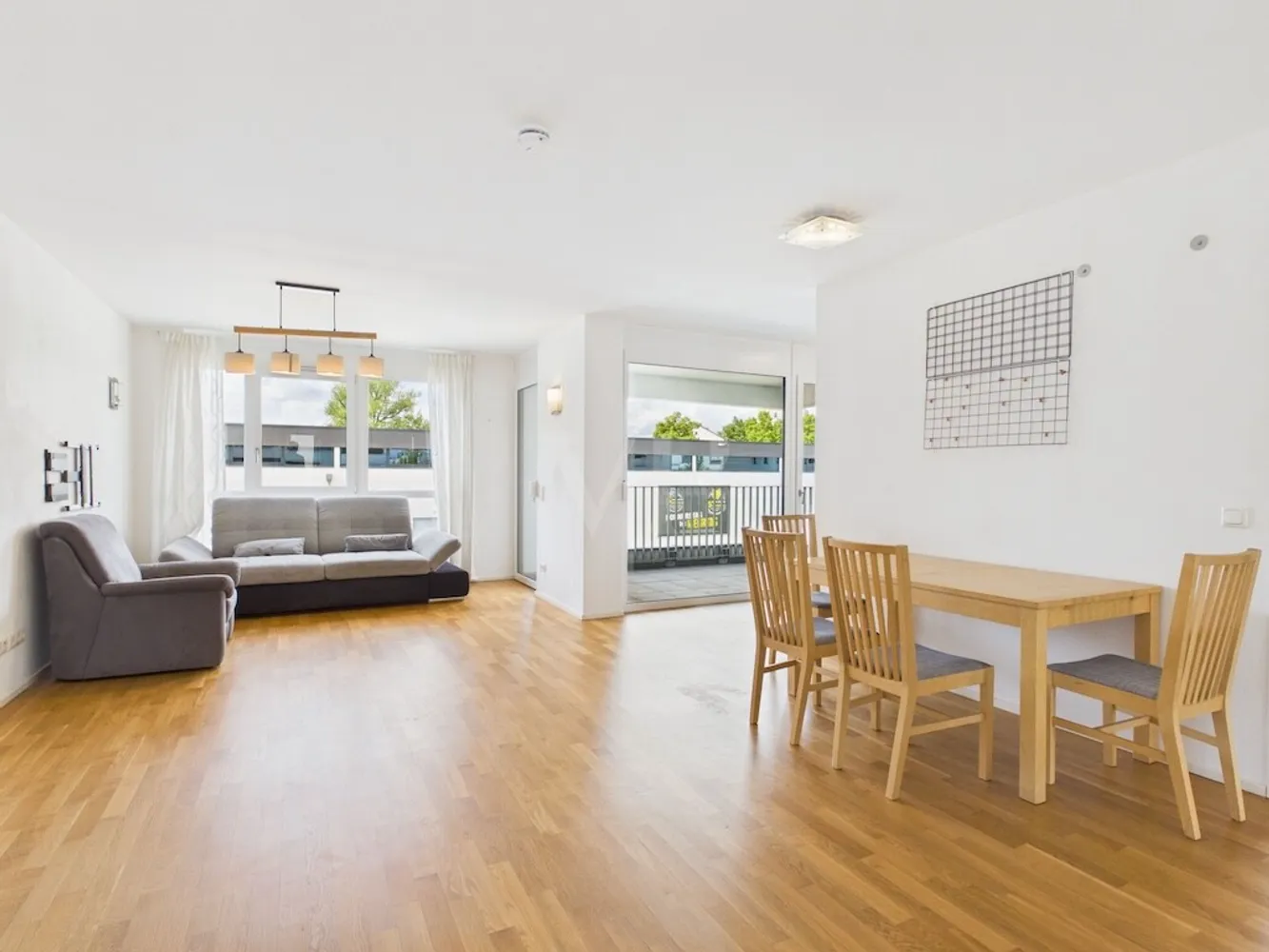 2 Zimmer Wohnung mit 65 m² in Ingolstadt – Bild 2