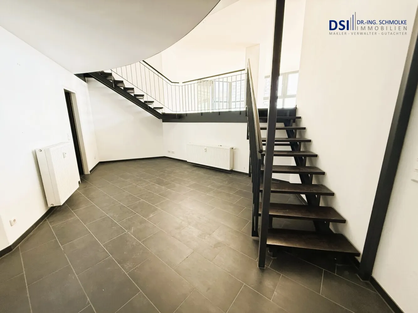 1 Zimmer Wohnung mit 117 m² in Köln – Bild 8