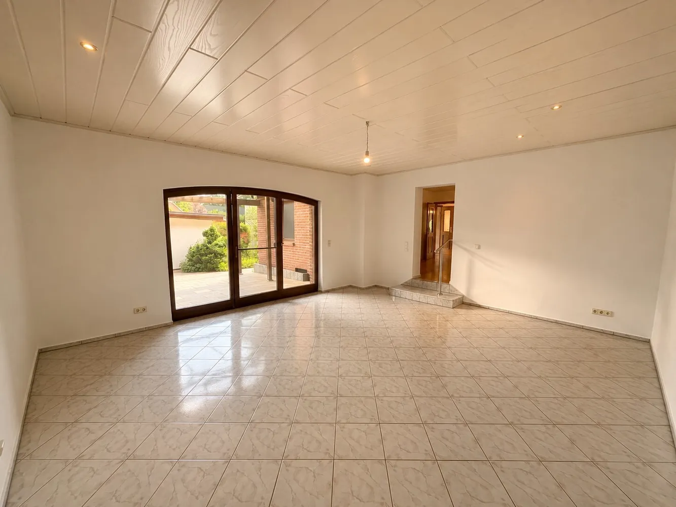 4 Zimmer Wohnung mit 121 m² in Hamburg – Bild 3